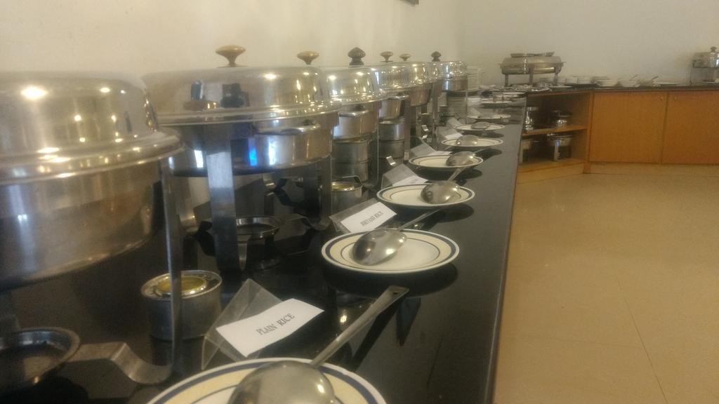 阿巴德哈默尼亚阿育吠陀海滩度假酒店 可瓦兰 外观 照片